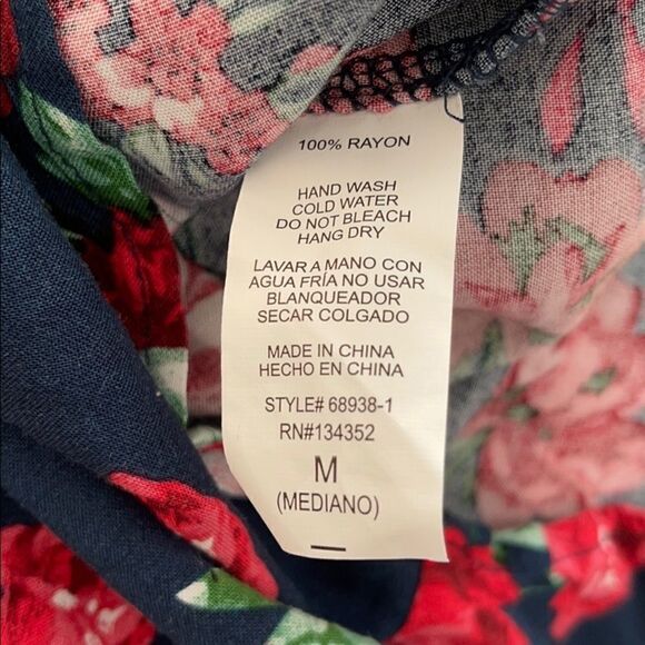 Ambiance Navy Red Floral Ruffle Romper MEDIUM - Picture 10 of 15